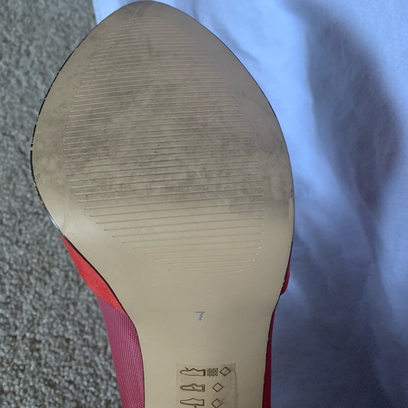 Call It Spring Pink Suede Platform Pumps - Picture 4 of 4